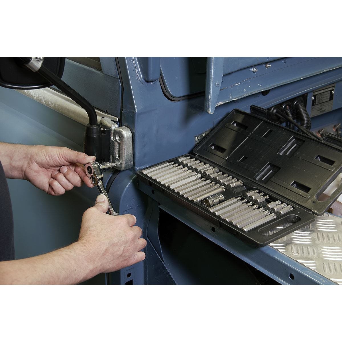 Siegen S0982 TRX-Star/Hex/Spline Bit Set 40pc 3/8" & 1/2"Sq Drive Siegen