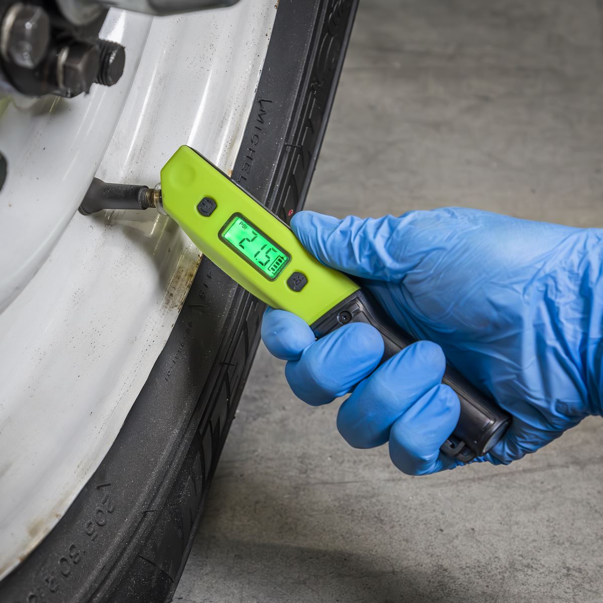 Sealey TSTPL01 2-in-1 Tyre Pressure Gauge & Pen Light Sealey