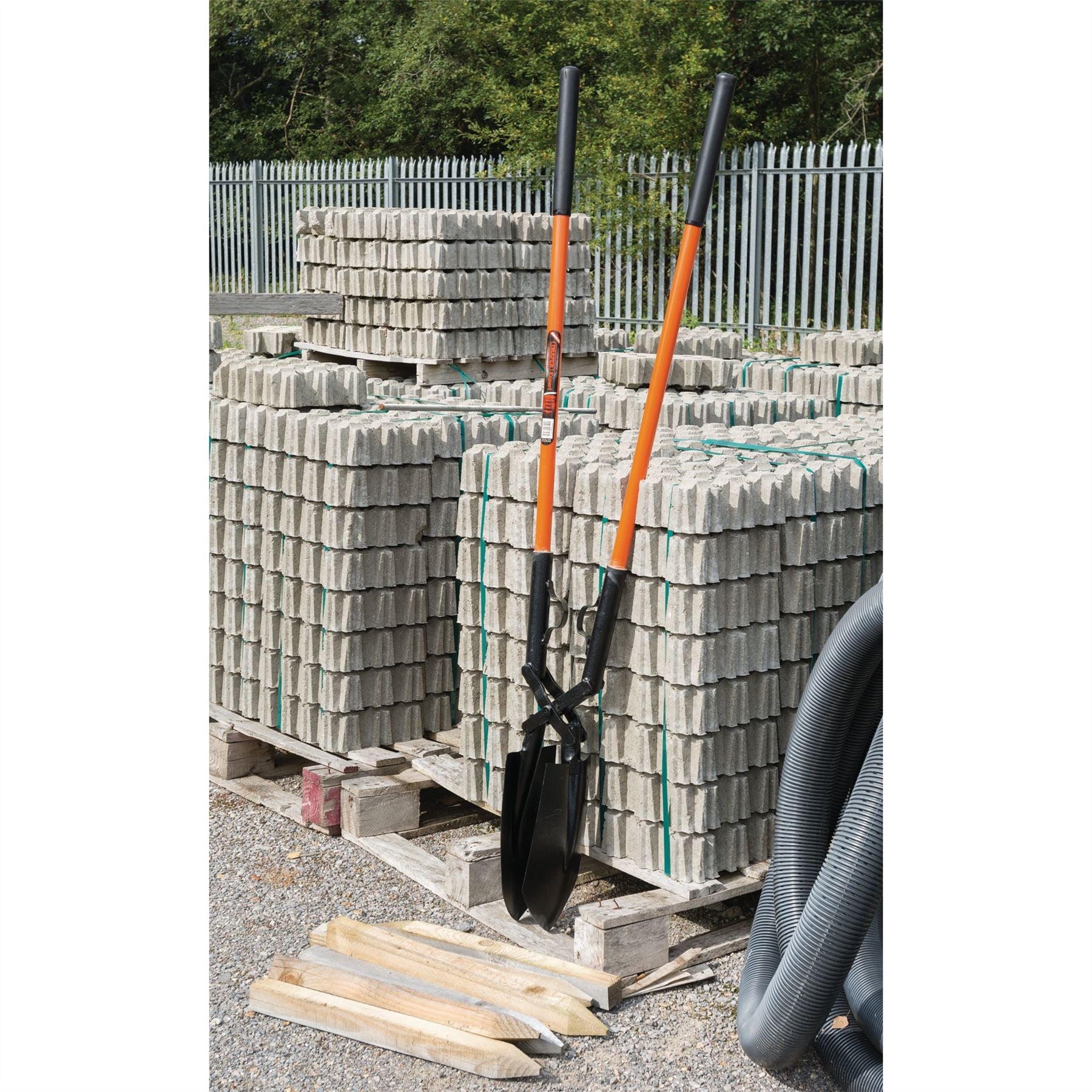 Draper 17696 Expert Fully Insulated Contractors Post Hole Digger Draper