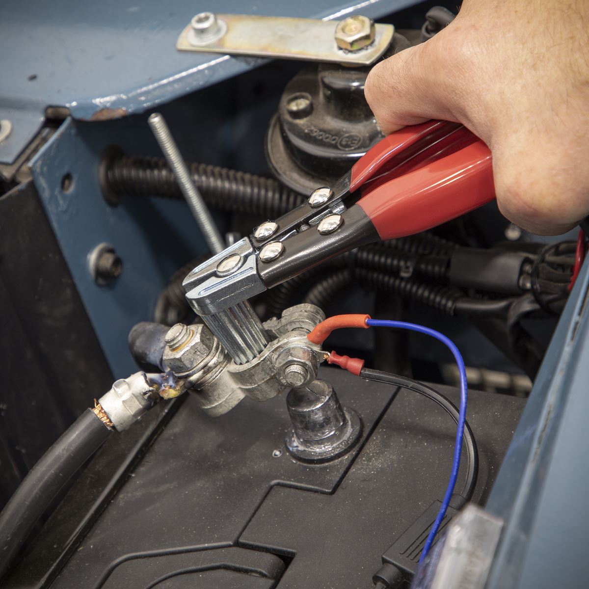 Sealey AK423 Terminal Spreader & Cleaner Tool Battery Sealey