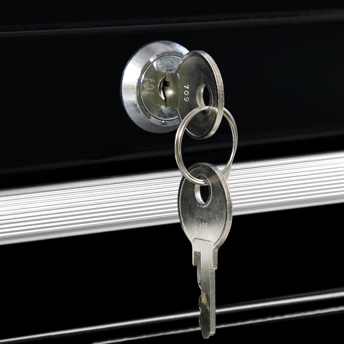 Sealey AP223B Mid-Box Tool Chest 3 Drawer with Ball-Bearing Slides - Black Sealey