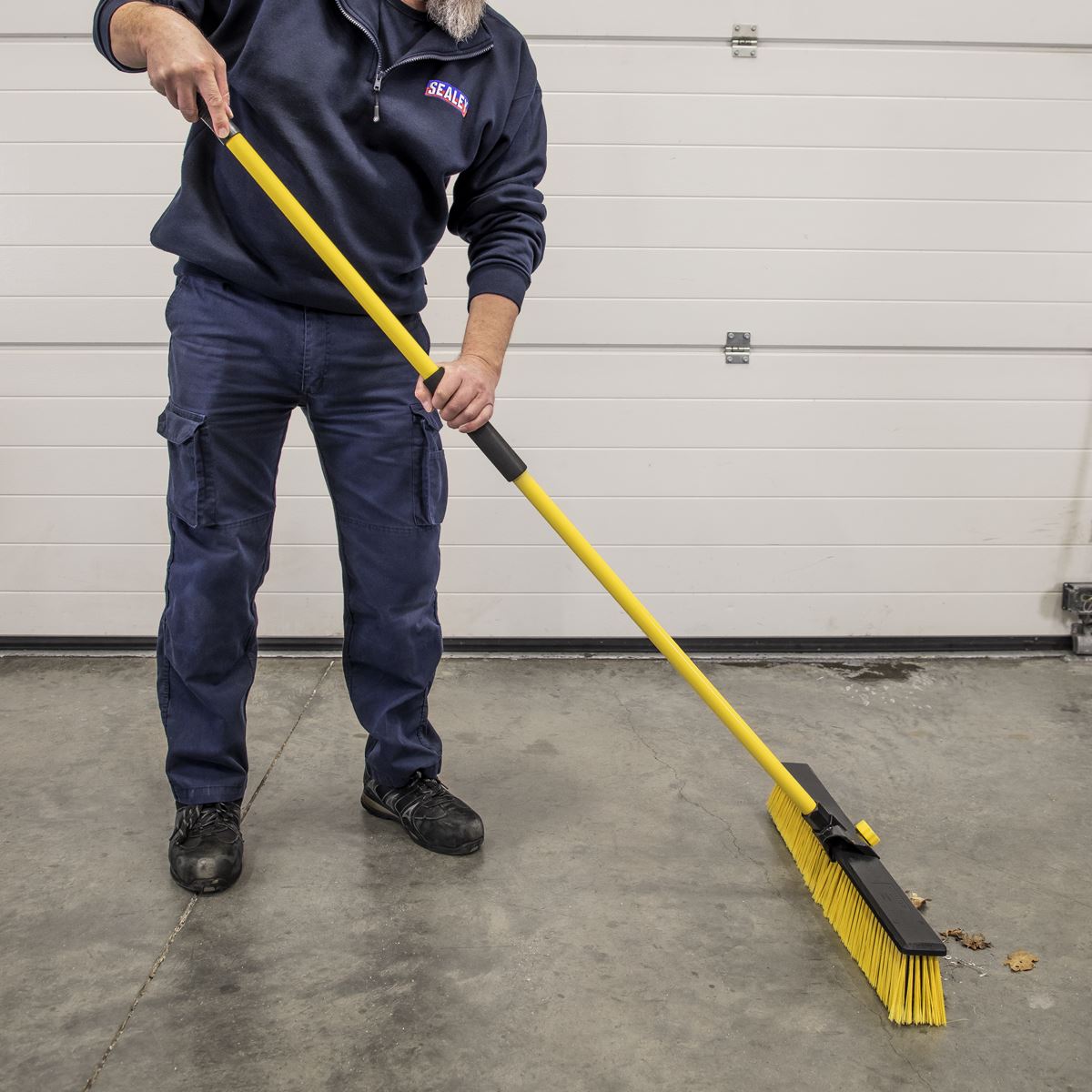 Sealey BM24HX Bulldozer Yard Broom 24"(600mm) Sealey