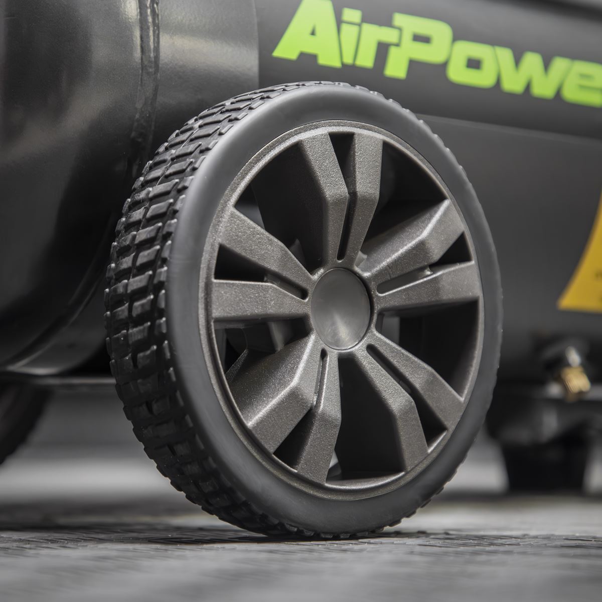 Sealey SAC5020EPK Air Compressor 50L Direct Drive 2hp with 4pc Air Accessory Kit Sealey