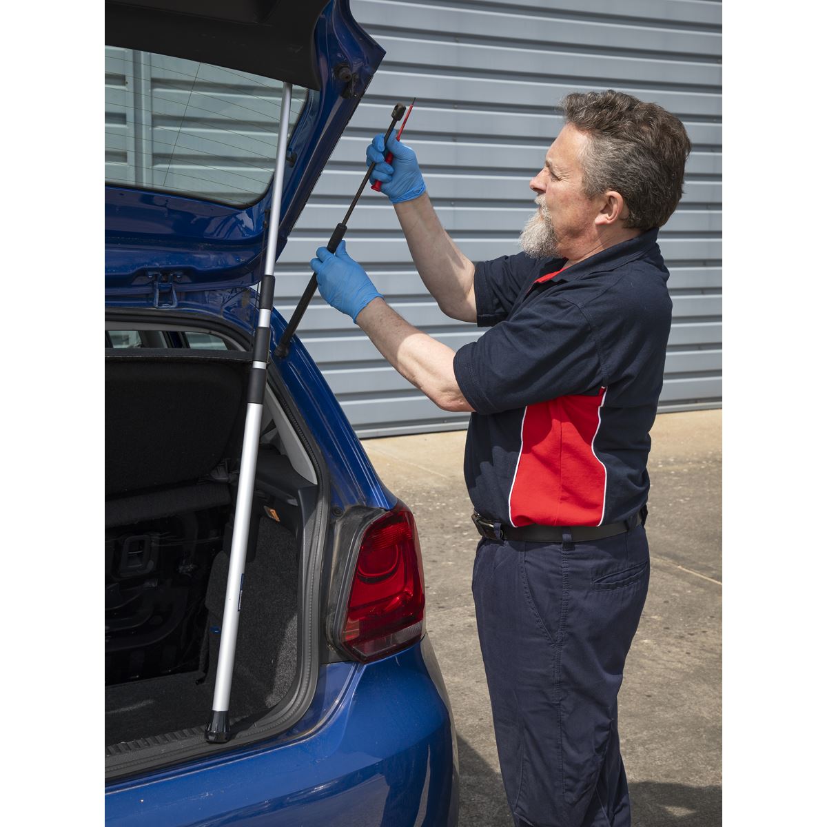 Sealey VS0141 Telescopic Bonnet/Tailgate Support 2.4m Sealey