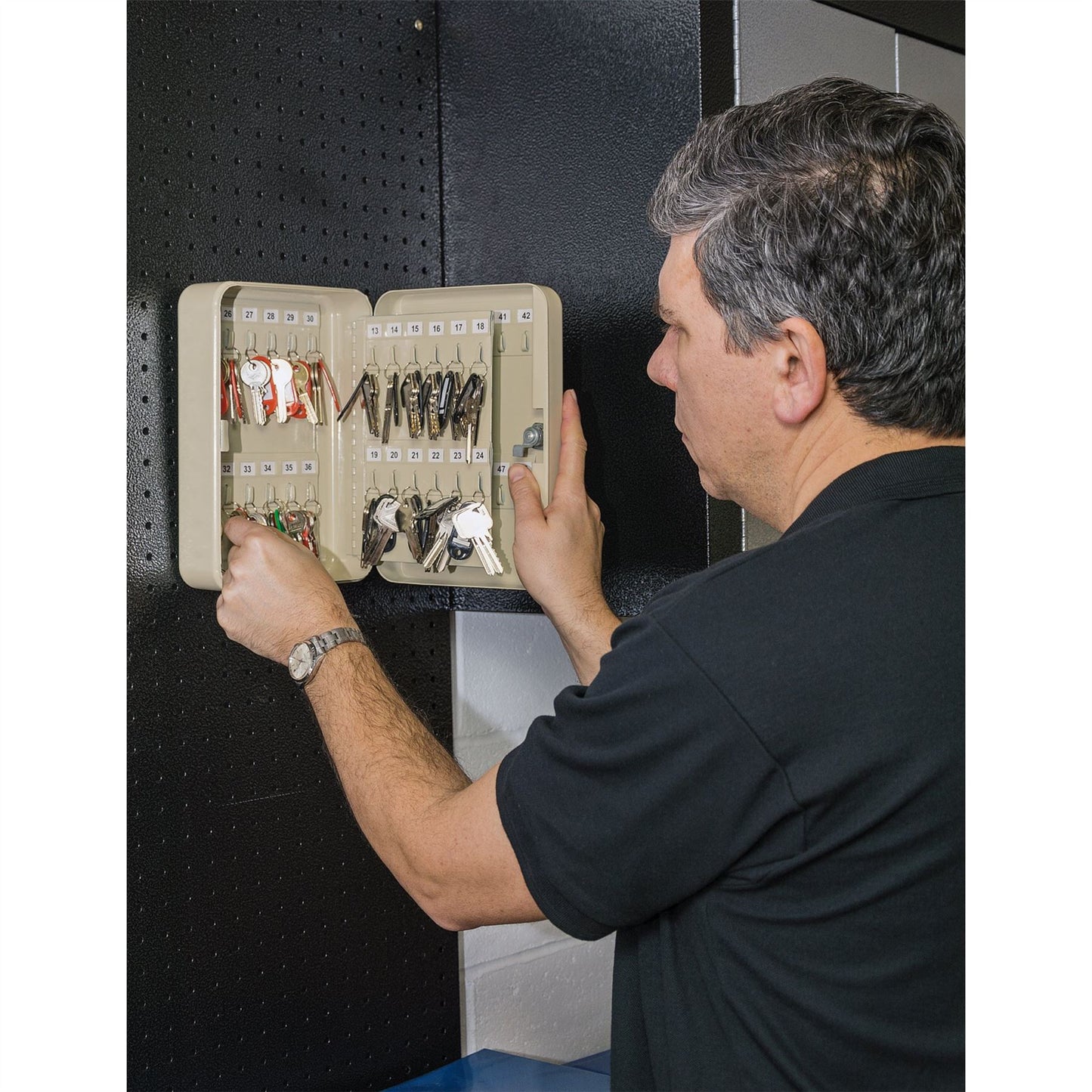 Draper 38210 48 Hook Key Cabinet Draper