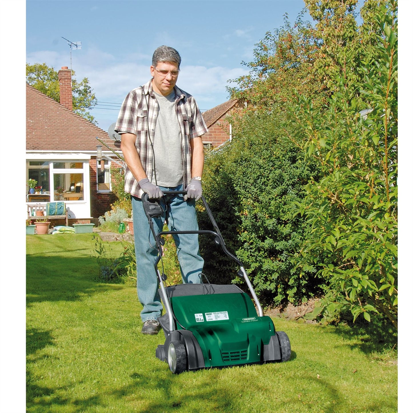 Draper 15051 230V Retractable Electric Cable Reel 10m Draper