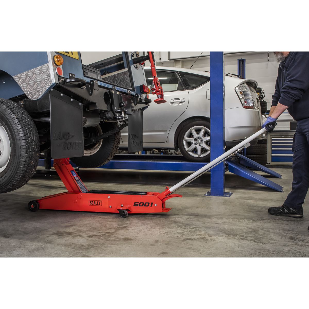 Sealey 5001 Premier Long Reach Trolley Jack 5 Tonne Sealey