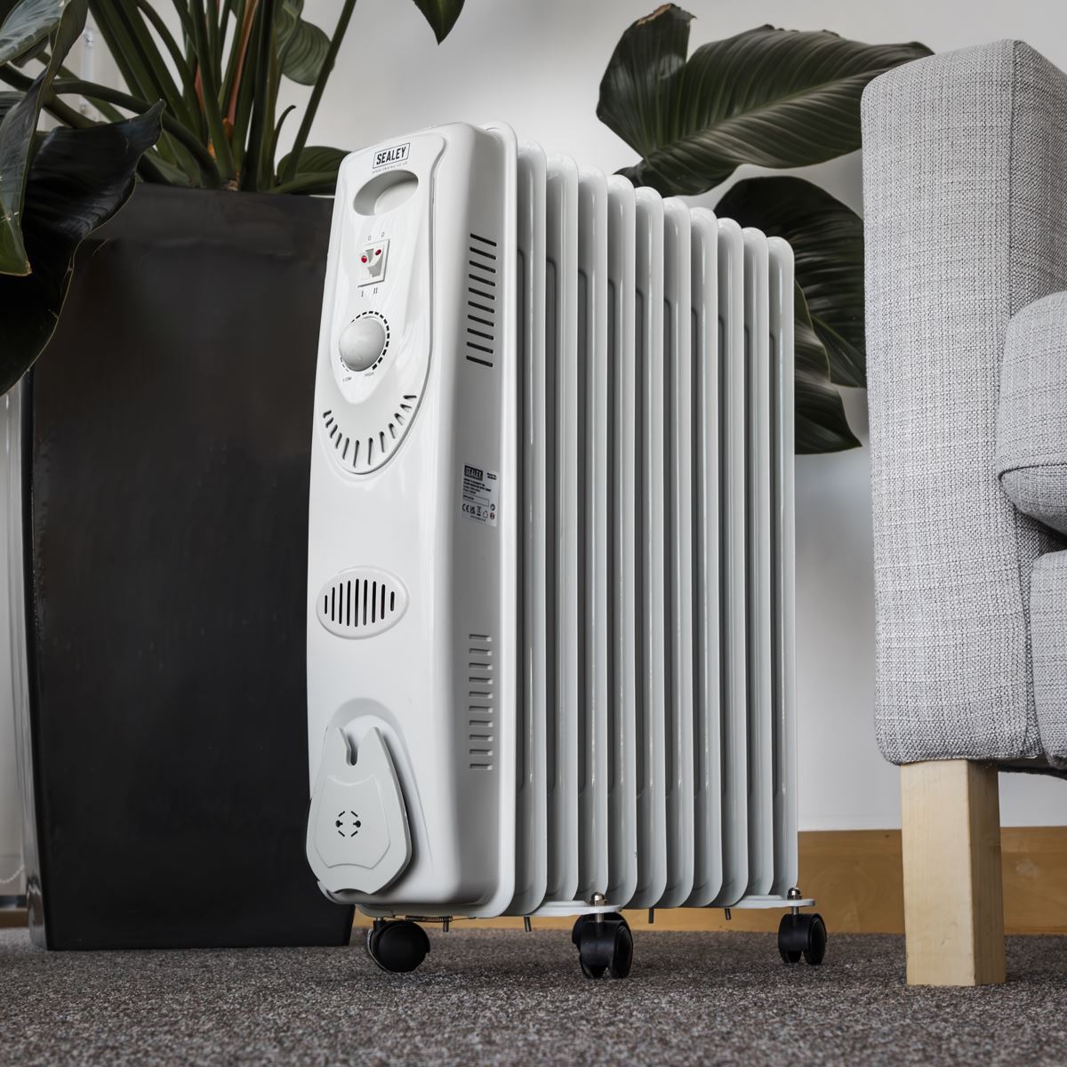 Sealey RD2500 Oil Filled Radiator 2500W/230V 11-Element Sealey