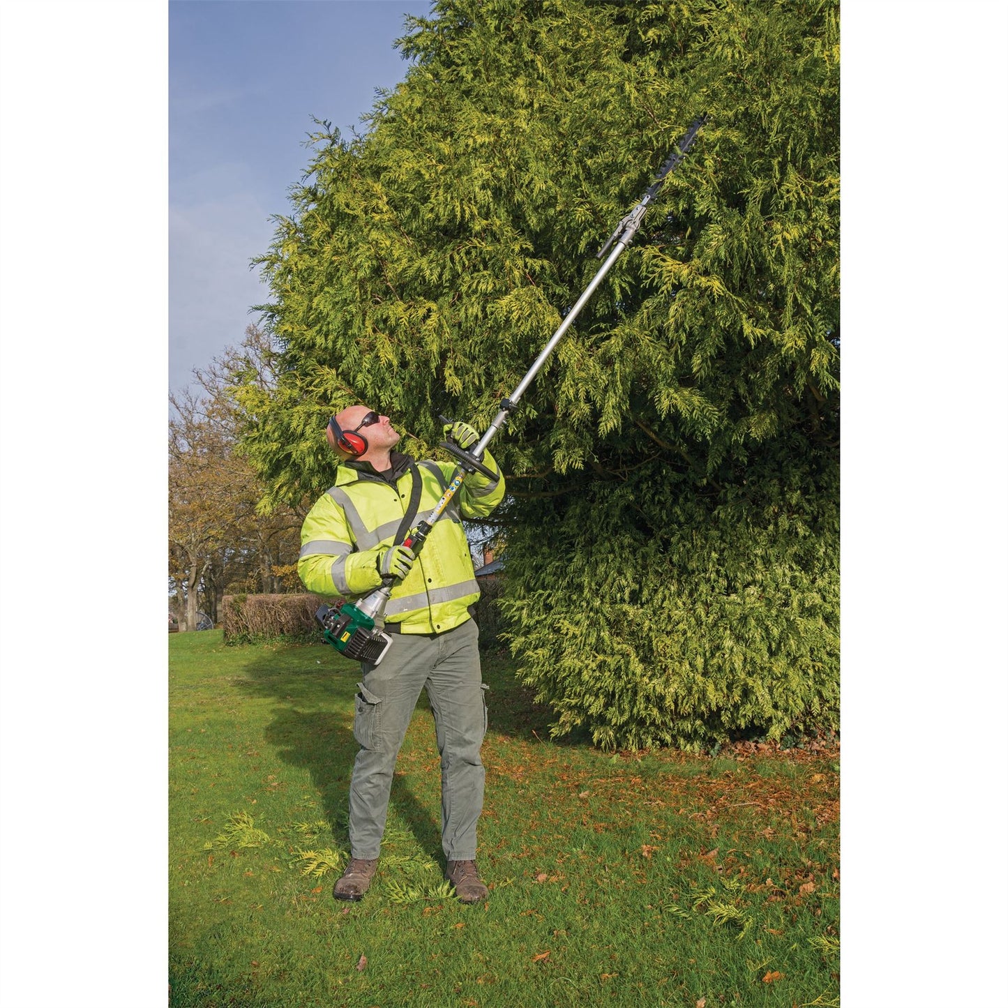 Draper 84706 4 in 1 Petrol Garden Tool 32.5cc Draper