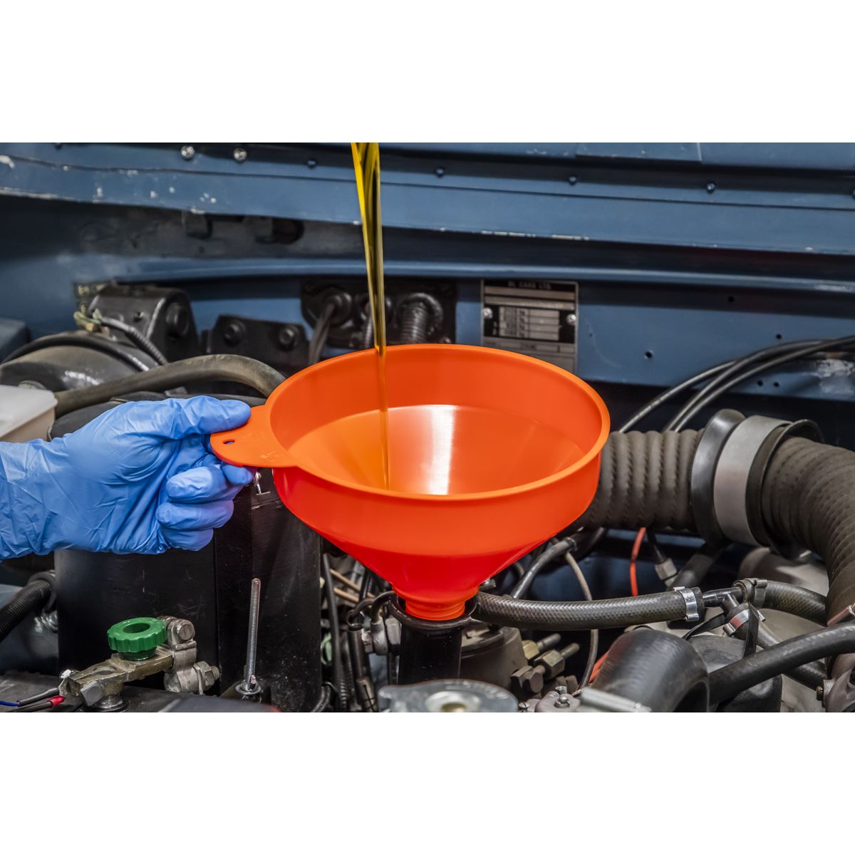 Sealey F2 Funnel Medium Ø200mm Fixed Spout with Filter Sealey