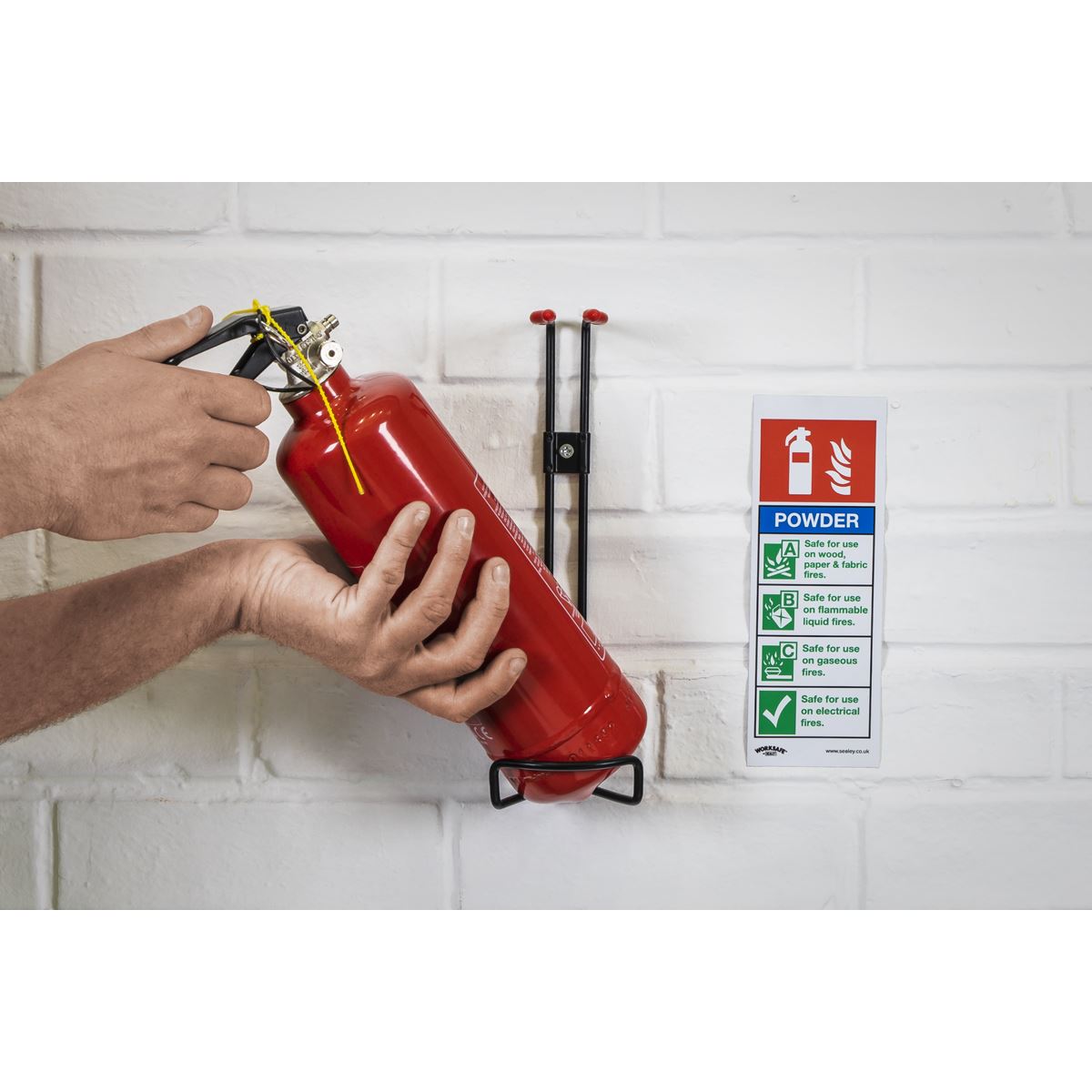Sealey SS52P1 Safe Conditions Safety Sign - Powder Fire Extinguisher - Rigid Plastic Sealey