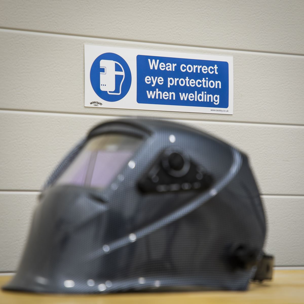 Sealey SS54P1 Mandatory Safety Sign - Wear Eye Protection When Welding - Rigid Plastic Sealey