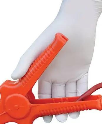 Bodyguards GL818 Latex Disposable Gloves – Lightly Powdered, Box of 100 Bodyguards