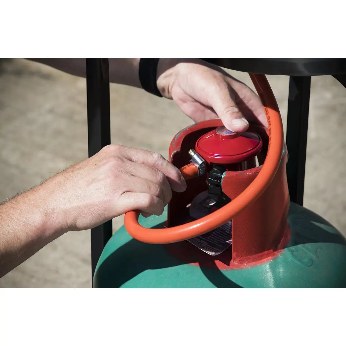 Dellonda DG1 Outdoor Garden Gas Patio Heater 13kW Commercial & Domestic Use Black Dellonda