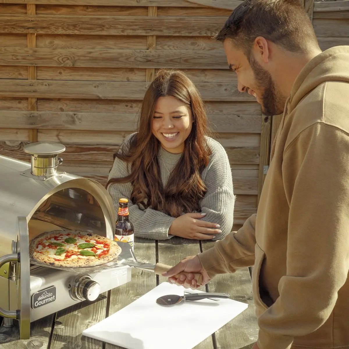 Dellonda DG104 Outdoor Tabletop Gas Powered Pizza Oven with Temperature Display Dellonda