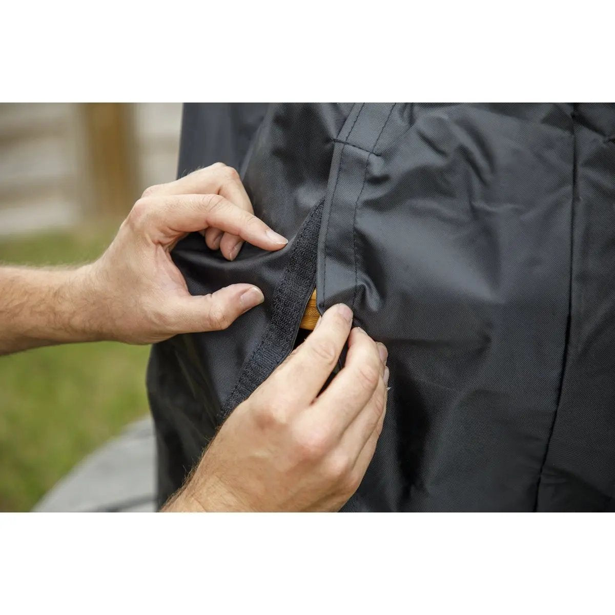 Dellonda DG182 Water-Resistant Cover for Kamado BBQ 55 x 59cm Dellonda