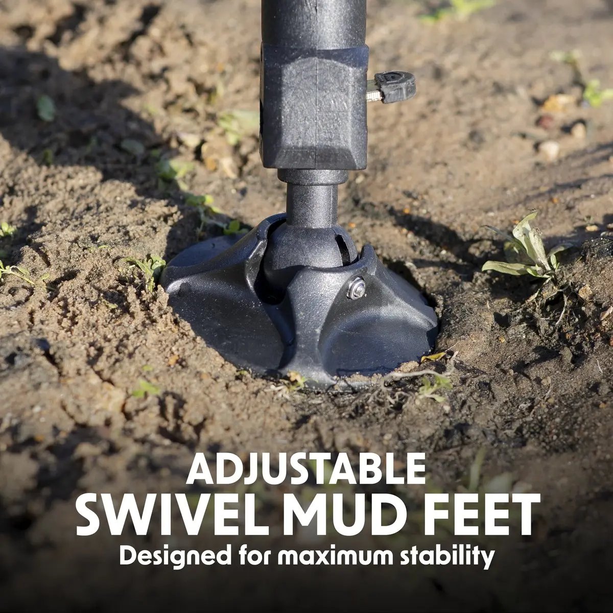 Dellonda DL77 Adjustable Bedchair for Fishing and Camping with Fleece Covered Mattress & Built-In Pillow Headrest 3 Legs & 6 Adjustable Levelling Feet Dellonda