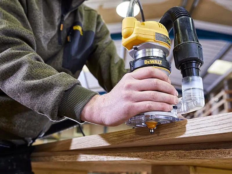 Dewalt D26200 1/4in Compact Fixed Base Router 900W 110V Dewalt