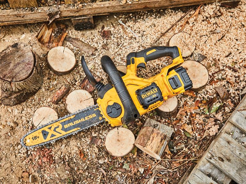 Dewalt DCM565N XR Brushless Chainsaw 18V Bare Unit Dewalt