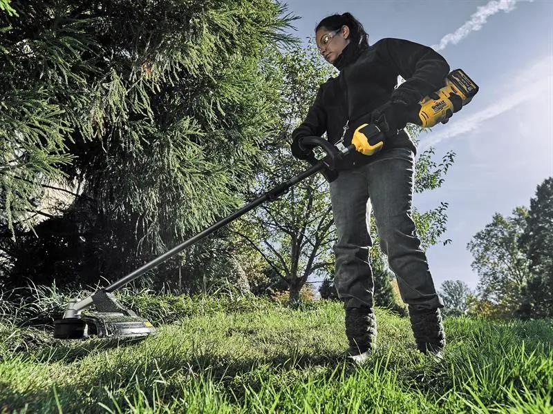 Dewalt DCMAS5713X1 XR FlexVolt Split Boom System + Grass Trimmer 54V 1 x 3.0Ah Li-ion Dewalt
