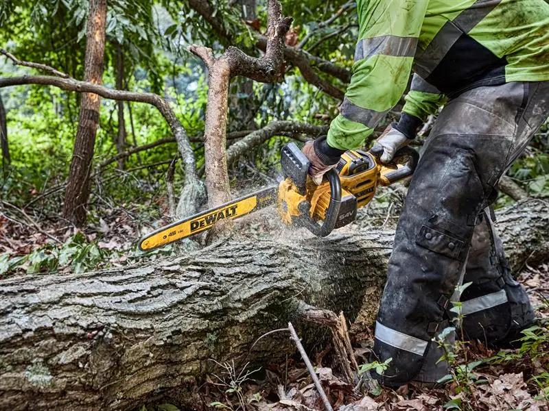 Dewalt DCMCS574X XR FlexVolt Chainsaw 45cm Bar 54V 1 x 3.0Ah Li-ion Dewalt