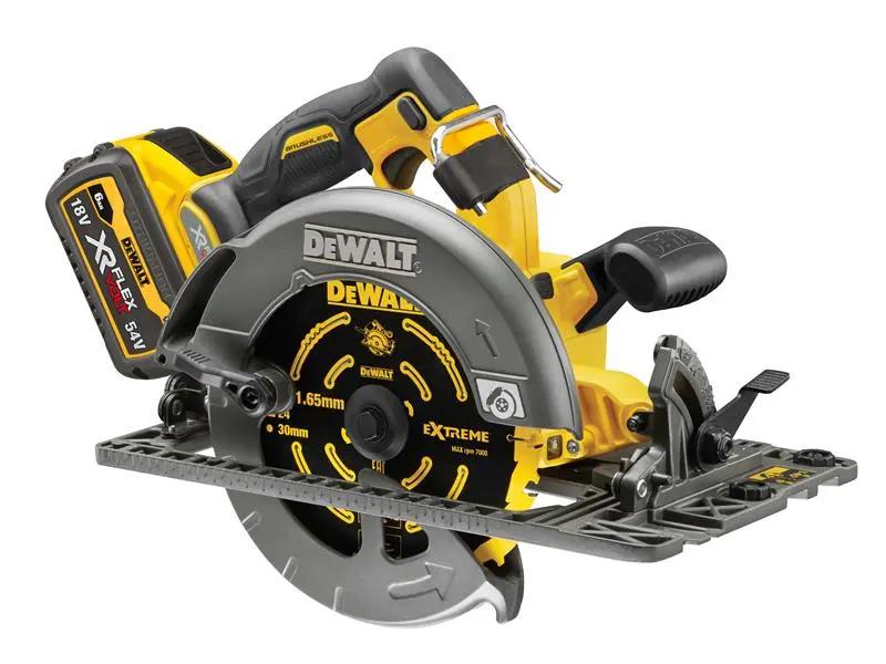 Dewalt DCS579T2 XR FlexVolt Circular Saw 190mm 54V 2 x 2.0Ah Li-ion Dewalt