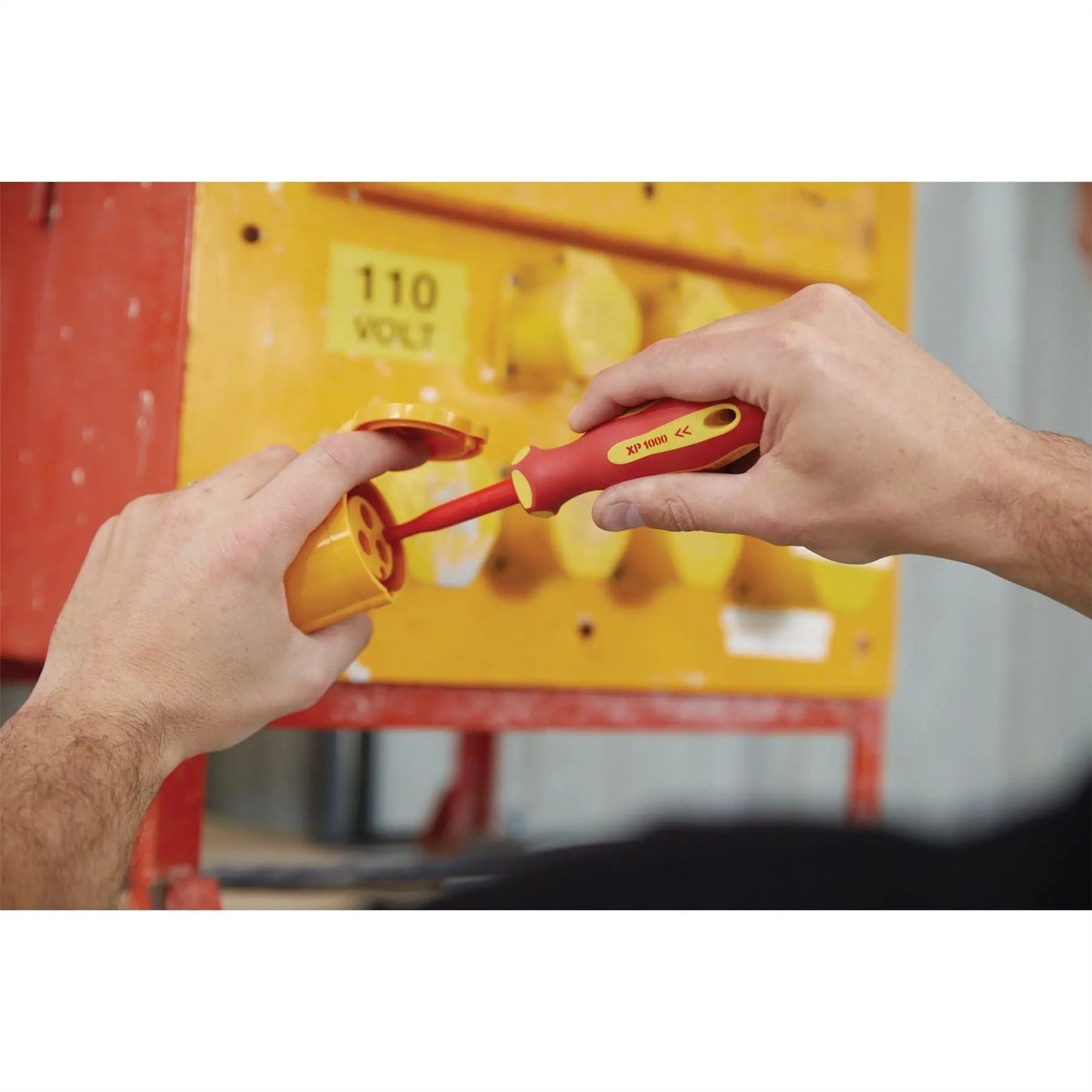 Draper 02166 XP1000® VDE Slimline PZ Type Screwdriver No.2 x 100mm Draper