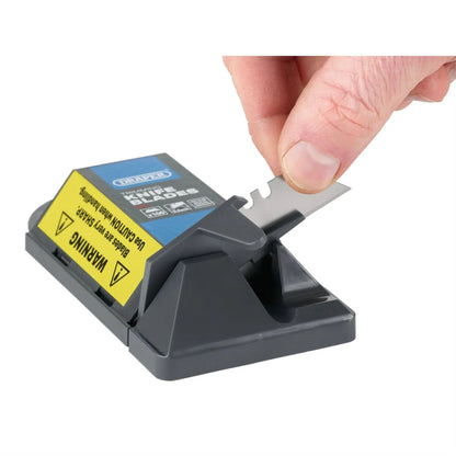 Draper 03417 Heavy Duty Trimming Knife Blades with Single Blade Dispenser Pack of 100 Draper