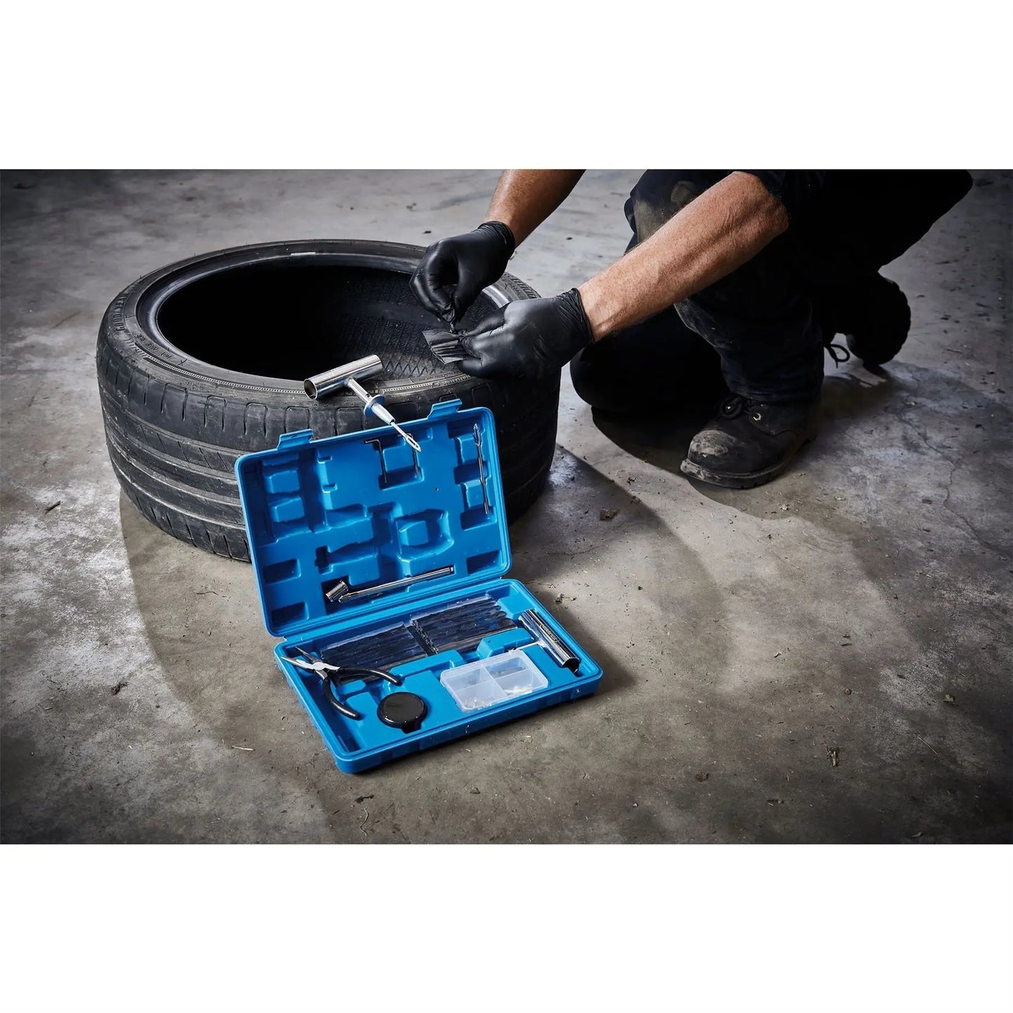 Draper 04139 Tyre Puncture Repair Kit for Tubeless Off Road Vehicles 65 Piece Draper