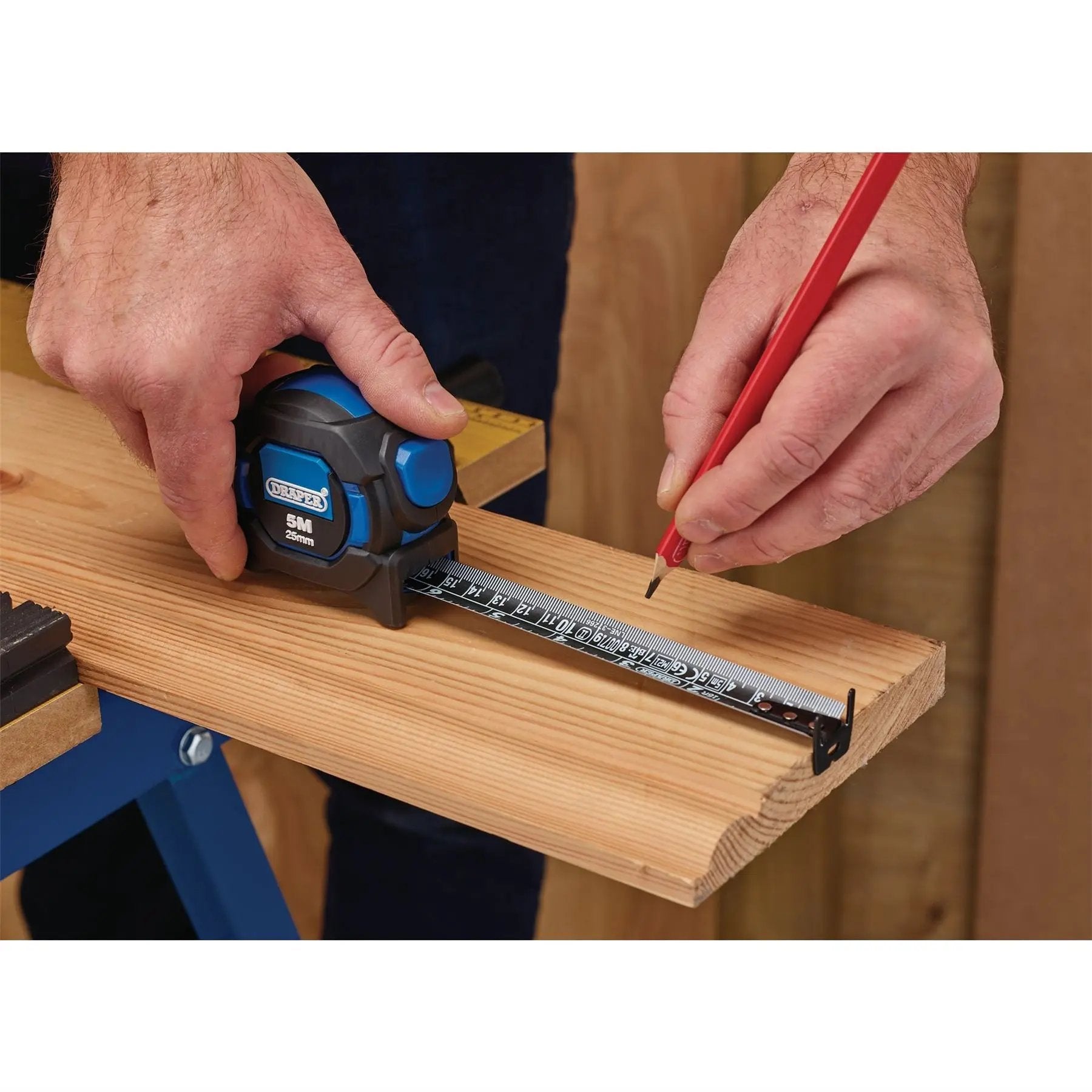 Draper 04751 Auto Lock Measuring Tape 5m/16ft x 25mm Draper