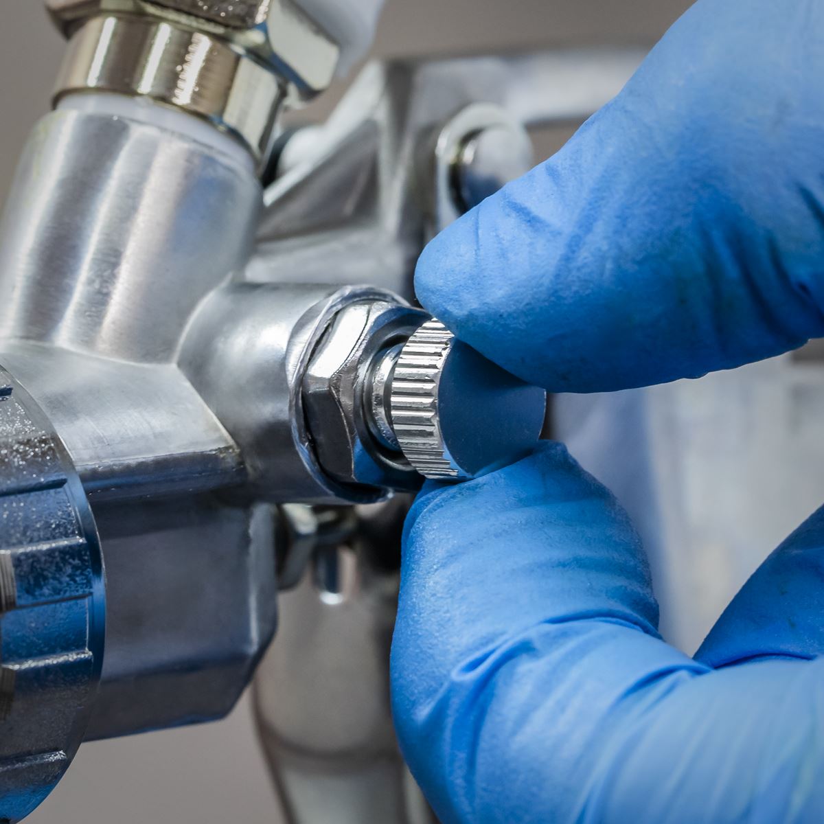 Sealey SSG502 Spray Gun Gravity Feed 1.8mm Set-Up Sealey