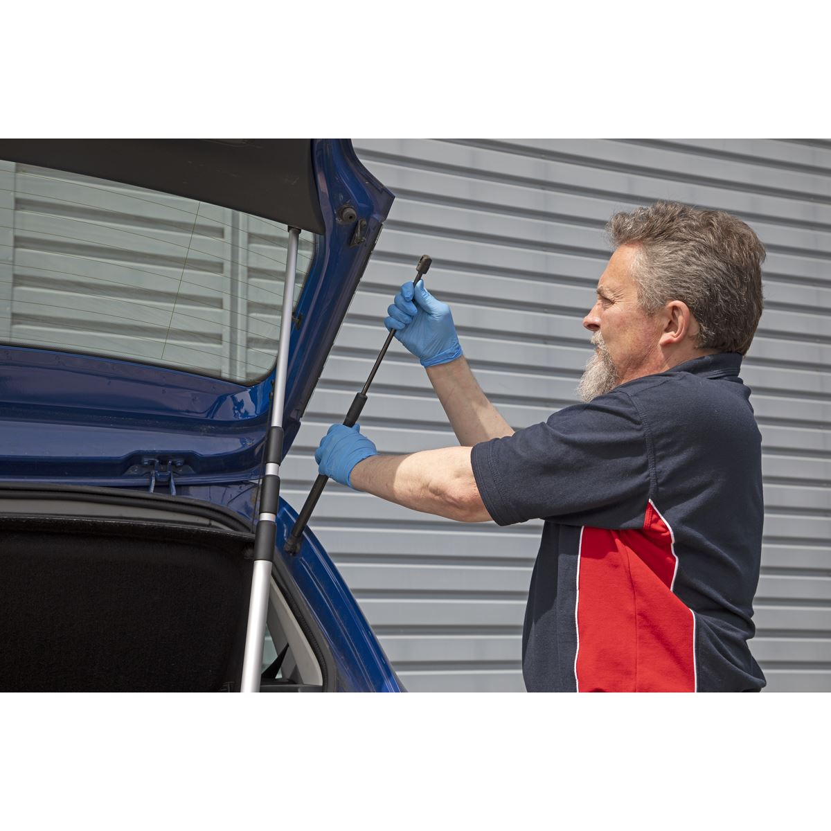 Sealey VS0141 Telescopic Bonnet/Tailgate Support 2.4m Sealey