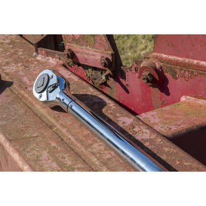 Sealey STW601 Torque Wrench 3/4"Sq Drive 237-983Nm(150-750lb.ft) Push-Through Calibrated Sealey