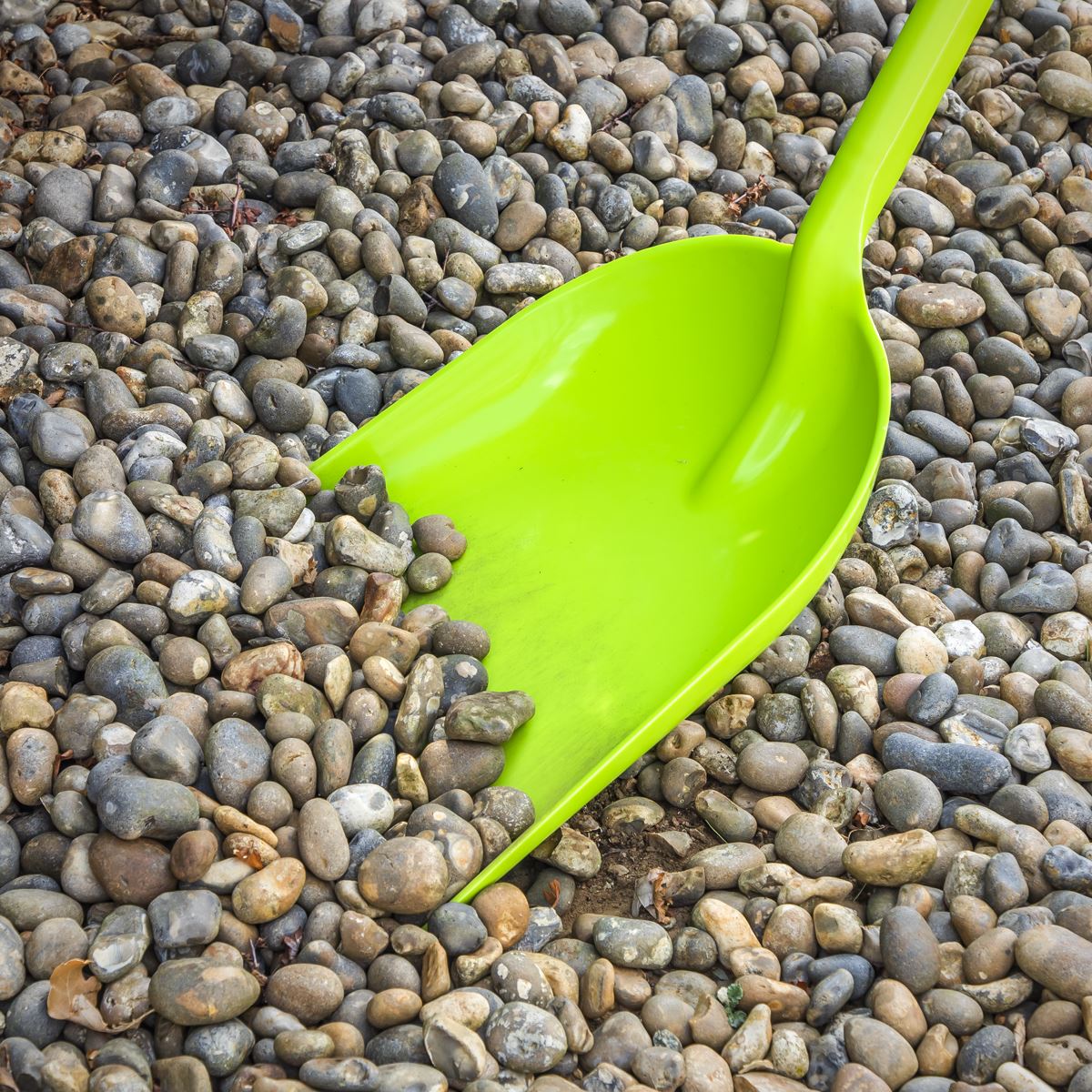Sealey SS10 General-Purpose Polypropylene Shovel with 690mm Handle Sealey