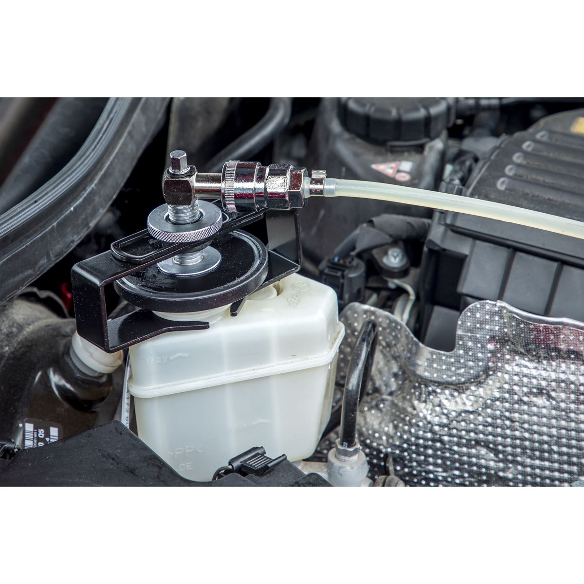 Sealey VS0204UA Universal Adaptor Brake & Clutch Bleeder Cap Sealey