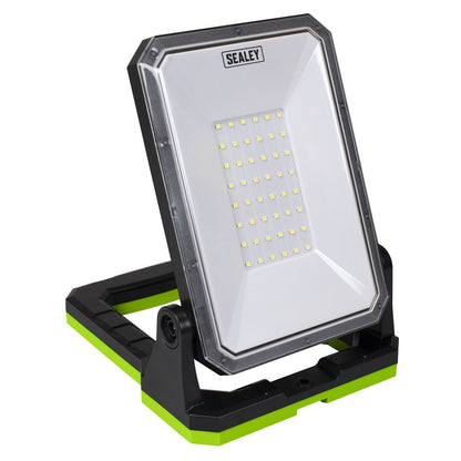 Sealey LED1800PB Rechargeable Portable Floodlight & Power Bank 20W SMD LED Sealey