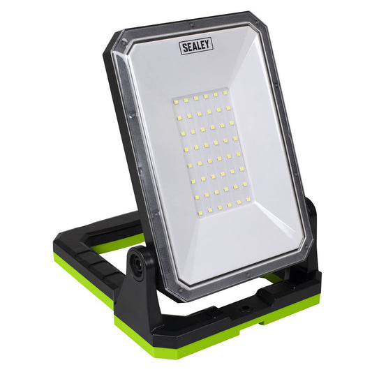 Sealey LED1800PB Rechargeable Portable Floodlight & Power Bank 20W SMD LED Sealey