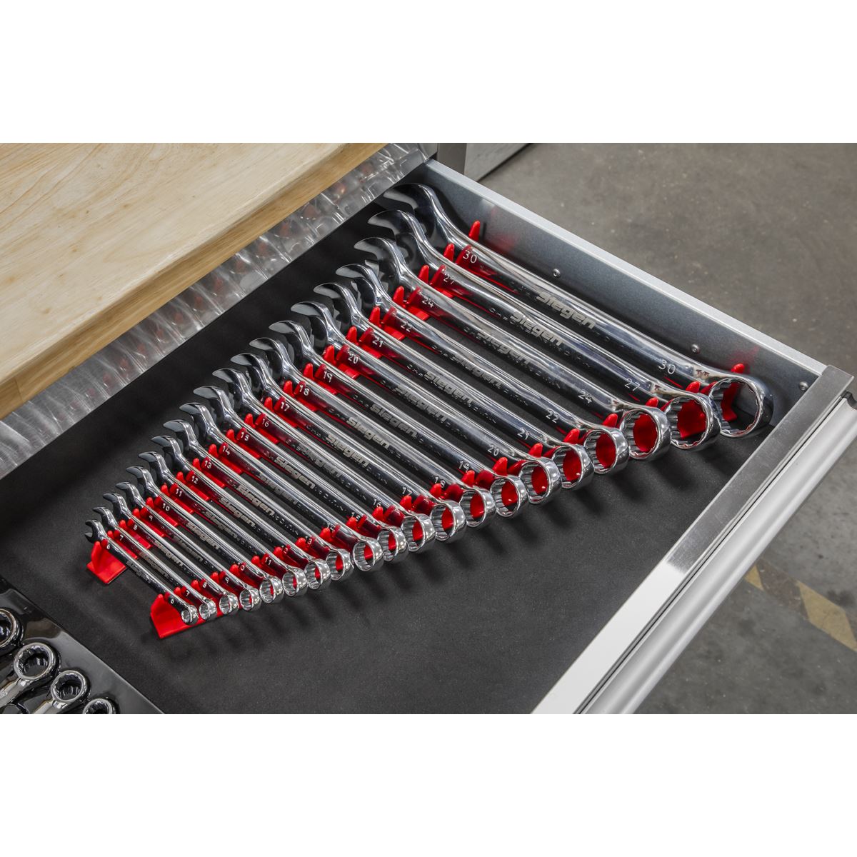 Sealey WR02 Sharks Teeth Spanner Rack Magnetic 2pc Sealey