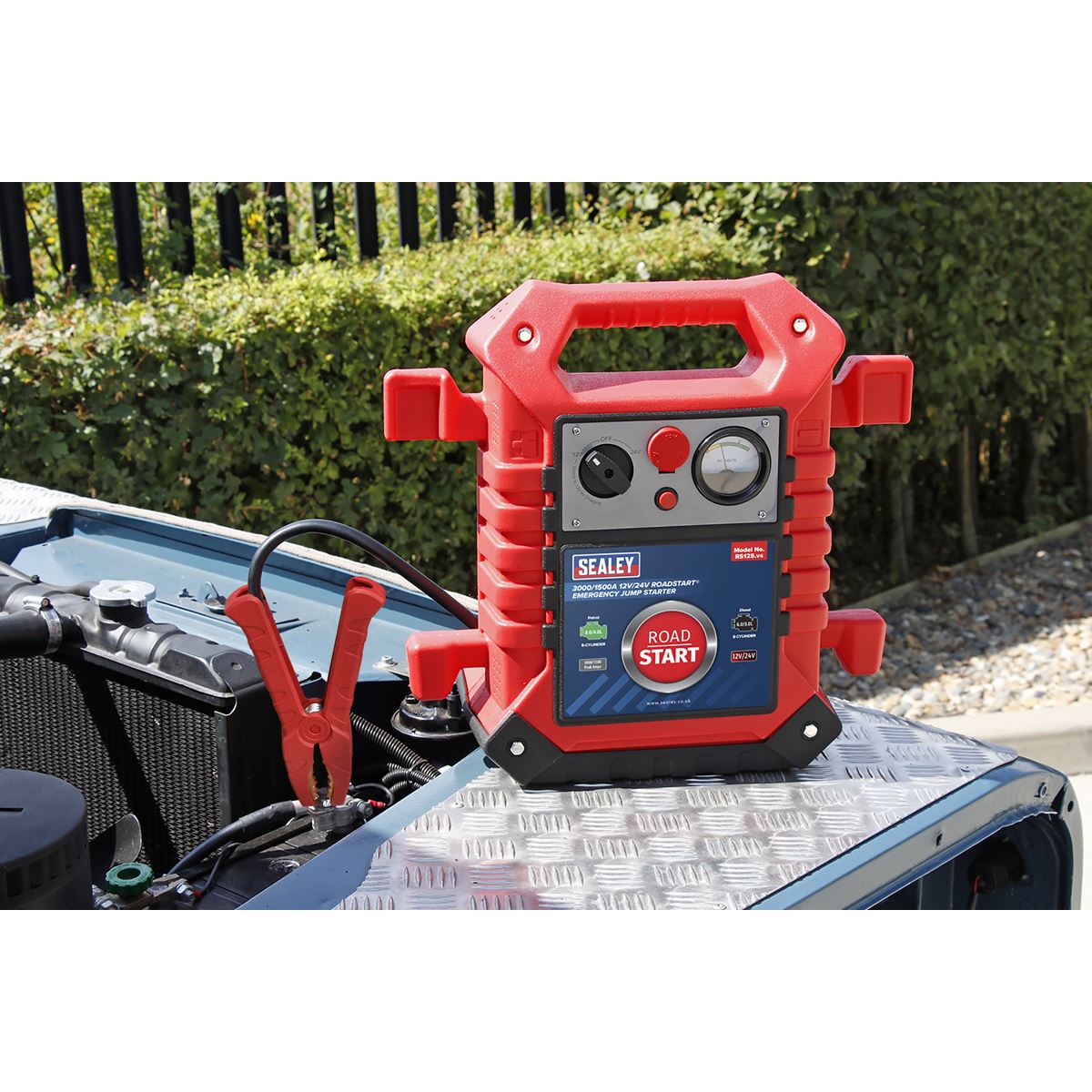 Sealey RS125 RoadStart® Emergency Jump Starter 12/24V 3000/1500 Peak Amps Sealey