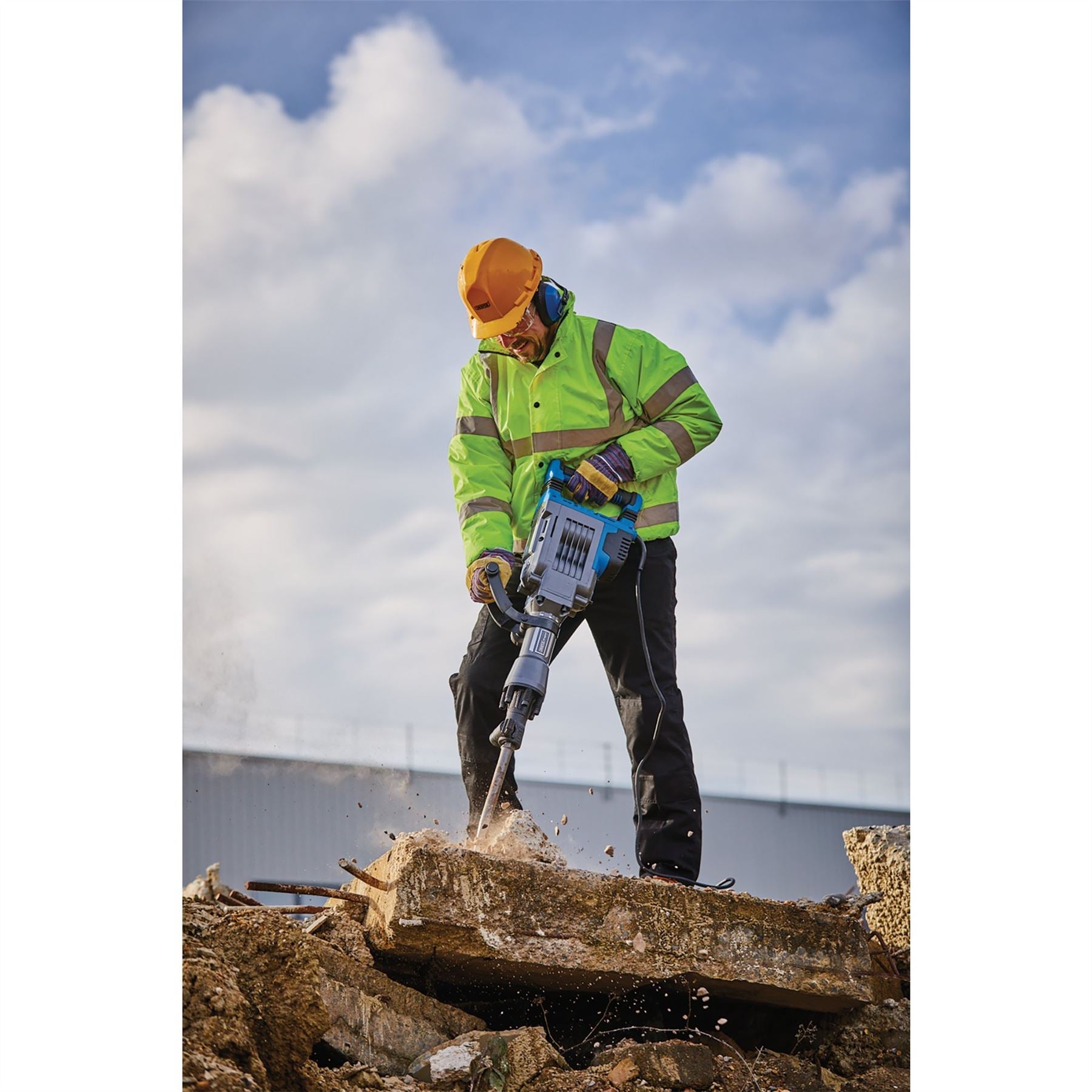 Draper 56411 Expert Breaker 18.5Kg 1700W Draper