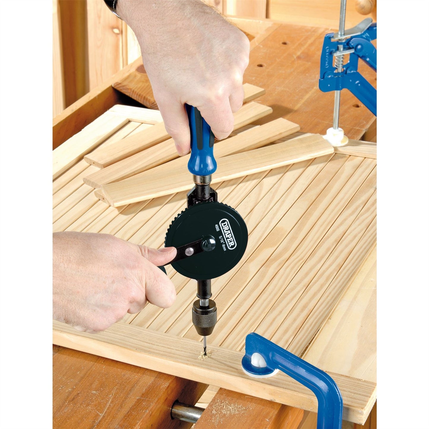 Draper 13838 Chuck Double Pinion Hand Drill 8mm/5/16" Draper