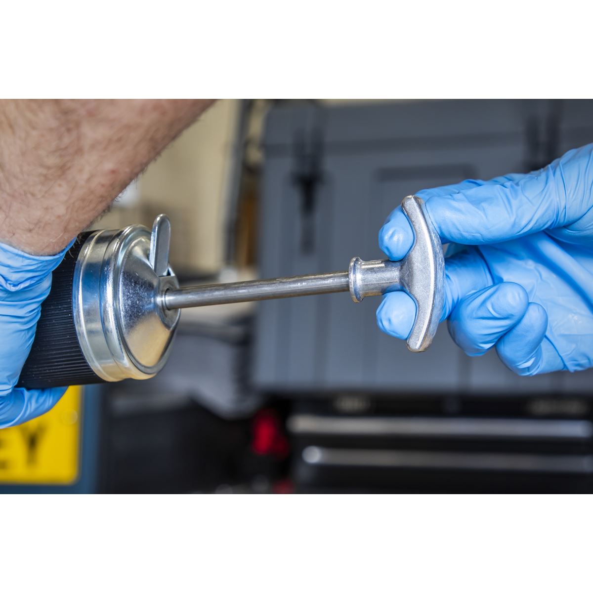 Sealey AK4402 Grease Gun Heavy-Duty Dual Piston 3-Way Fill Sealey