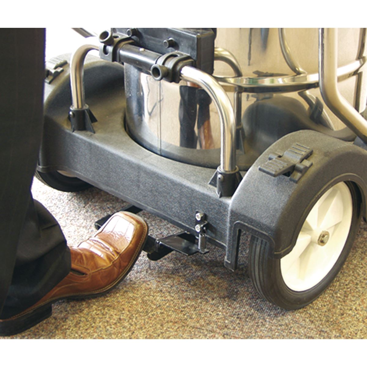 Sealey PC477 Vacuum Cleaner Industrial Wet & Dry 77L Stainless Steel Drum with Swivel Emptying 2400W Sealey