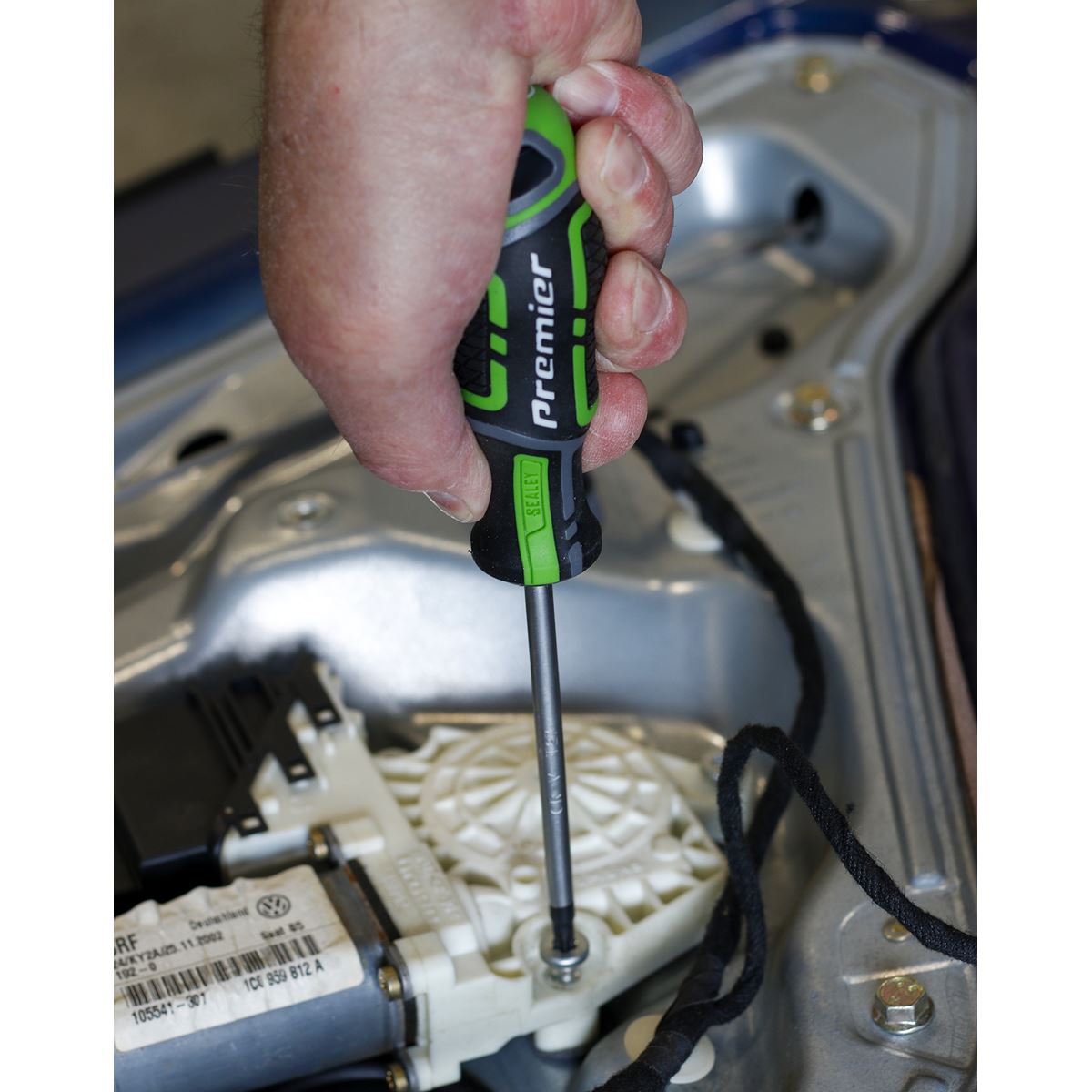 Sealey AK4323HV Screwdriver Set 8pc Security TRX-Star* GripMAX® - Hi-Vis Green Sealey