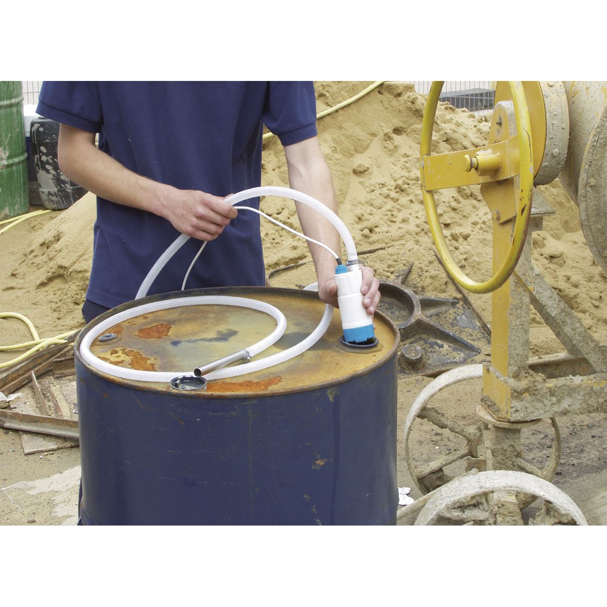 Sealey TP94 Low Voltage Submersible Transfer Pump 12V Sealey