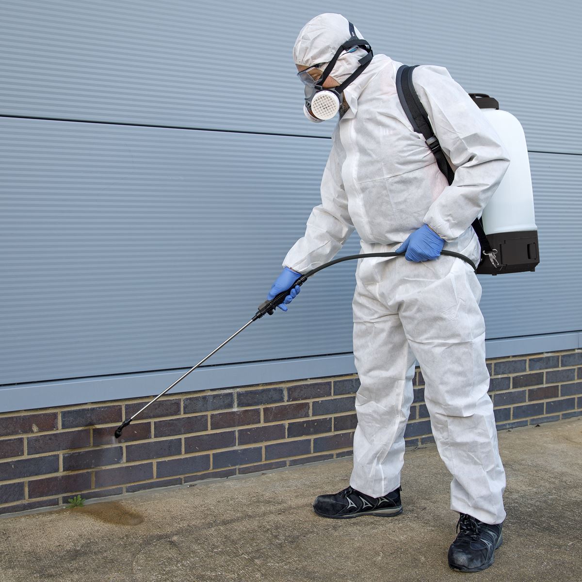 Sealey CP20VGBS Cordless Garden Backpack Sprayer 20V SV20 Series 15L - Body Only Sealey