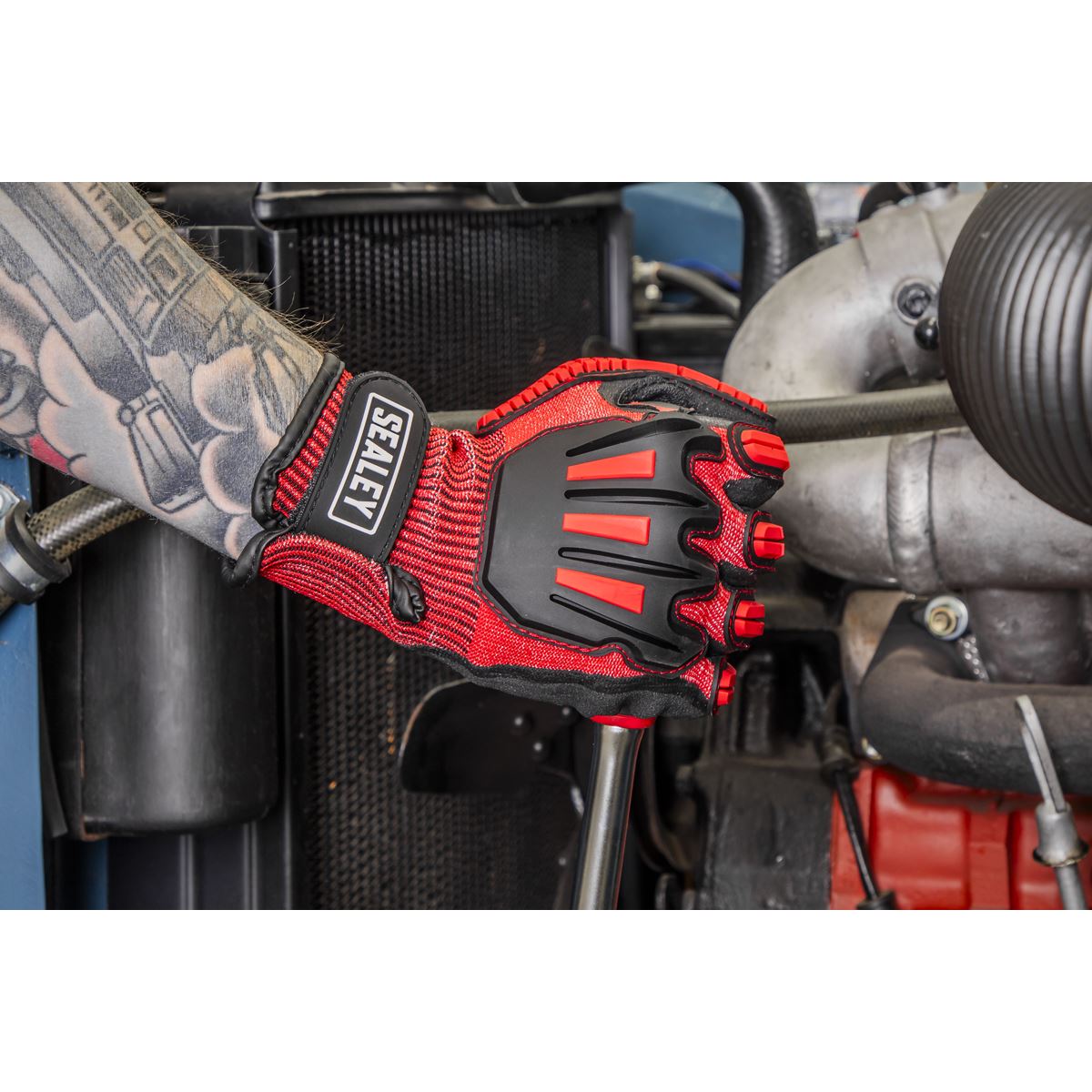 Sealey SSP38L Cut & Impact Resistant Gloves - Large - Pair Sealey