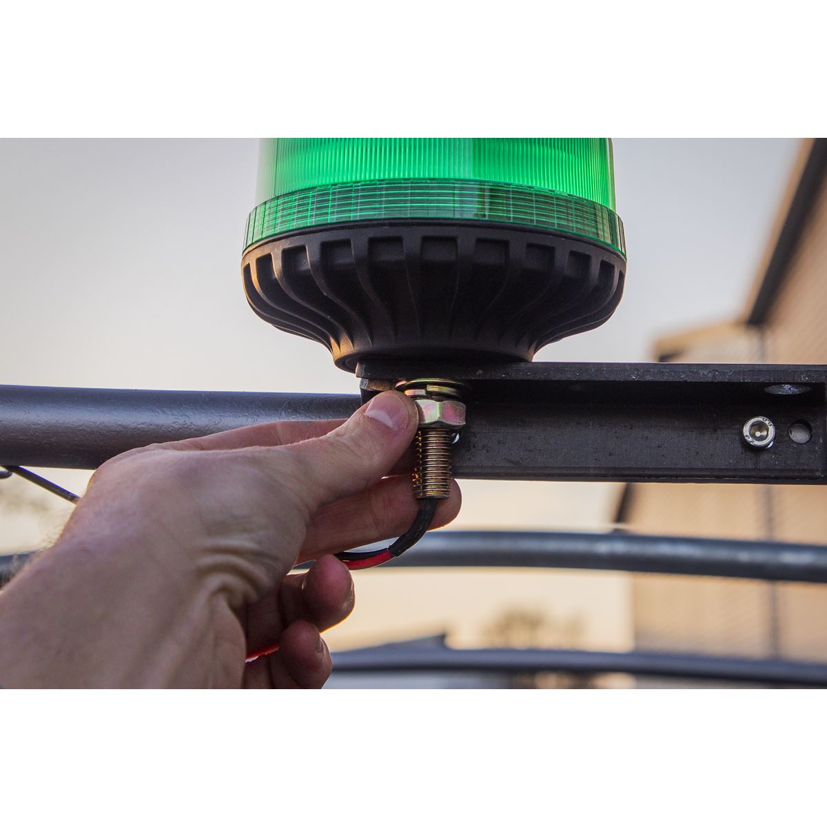 Sealey WB951LEDG Warning Beacon SMD LED 12/24V 12mm Bolt Fixing - Green Sealey