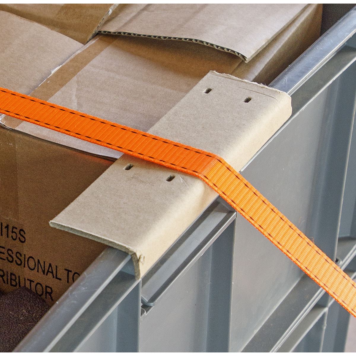 Sealey TD0635E Ratchet Strap 25mm x 5m Polyester Webbing with Corner Protector 600kg Breaking Strength Sealey