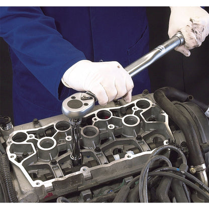 Draper 30357 Ratchet Torque Wrench 1/2" Sq. Dr. 30 - 210Nm/22.1 - 154.9lb-ft Draper